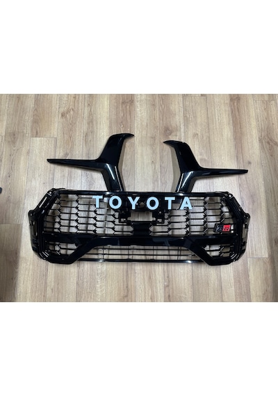 Toyota Hılux Revo Gr Panjur Kameralı Tip 2025-2026