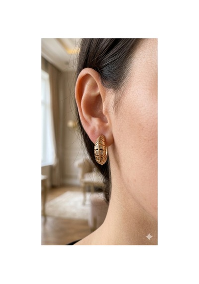 Xuping Rose Gold Renginde Motifli Zirkon Taşlı Kadın Çelik Küpe Altın