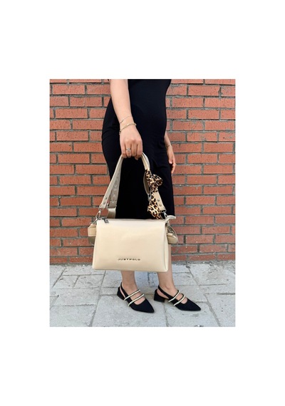 Just Polo Kadın Premium Şal Detaylı Yumuşak Deri Ayarlanabilir Askılı Çapraz El Ve Omuz Çantası Ebat : 28 X 18 Cm Vizon