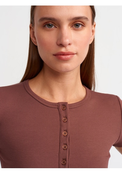 Dilvin Düğme Detaylı Crop Top Kahve