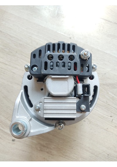 WUTSE PANCAR MOTOR E80/E89/E108/Z108 6HP/9,5HP/11,5HP/16HP/32HP ŞARJ ALTERNETÖRÜ