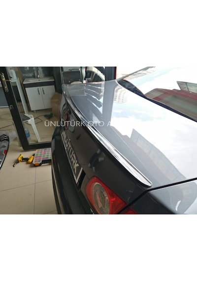 OtoÇizgi Volkswagen Jetta 2006 - 2010 Bagaj Üstü Spoiler Pianoblack OtoÇizgi
