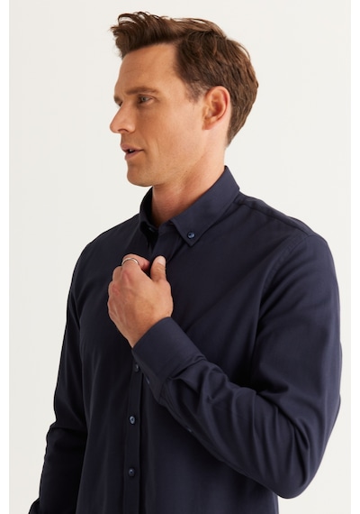 AC&Co / Altınyıldız Classics Erkek Lacı Slim Fit Dar Kesim Düğmeli Yaka Pamuklu Gabardin Gömlek Lacivert AC&Co / Altınyıldız Classics Erkek Lacı Slim Fit Dar Kesim Düğmeli Yaka Pamuklu Gabardin Gömlek Lacivert