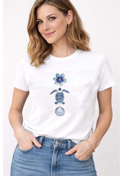 Herkesemoda Deniz Temalı Kaplumbağa Baskı Detaylı Kadın Bisiklet Yaka Pamuklu T-shirt Beyaz