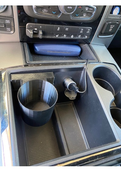 Ram 1500 İçin Kartvizit Bardaklığı
