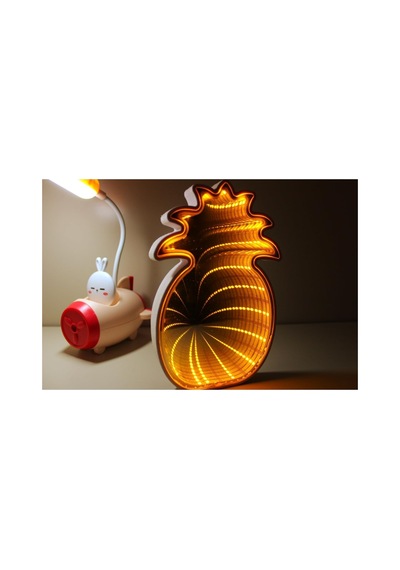 Işık Kasabası 145 Aynalı Led Yansımalı Ananas İle Tepe Lambalı Kalem Traşlı Kırmızı Uçak Masa Lambası Gece Lambası Kırmızı Işık Kasabası 145 Aynalı Led Yansımalı Ananas İle Tepe Lambalı Kalem Traşlı Kırmızı Uçak Masa Lambası Gece Lambası Kırmızı