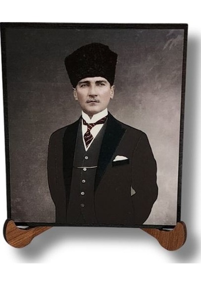 Atatürk Masaüstü Ahşap Tablo - Kabartmalı Baskı Şık Hediyelik 10x12 Cm No 1 3 Parça