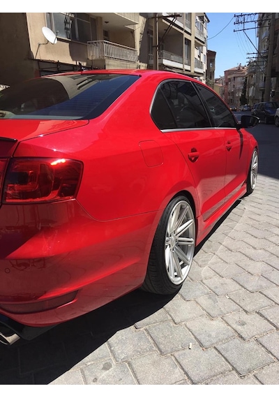Vw Jetta Marşpiyel Takımı 2011-2018 Plastik