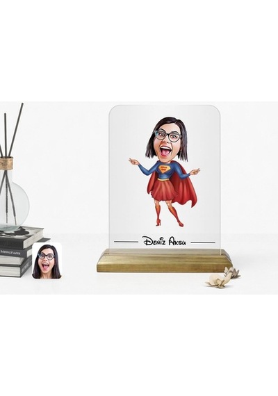 Kişiye Özel Süper Anne Karikatürlü Ahşap Standlı Çerçeve