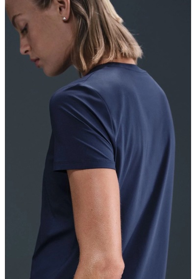 Nike One Classic Training Dri-fit T-shirt Kadın Antrenman Tişört Lacivert