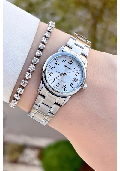Casio Csıste111 Kadın Kol Saati