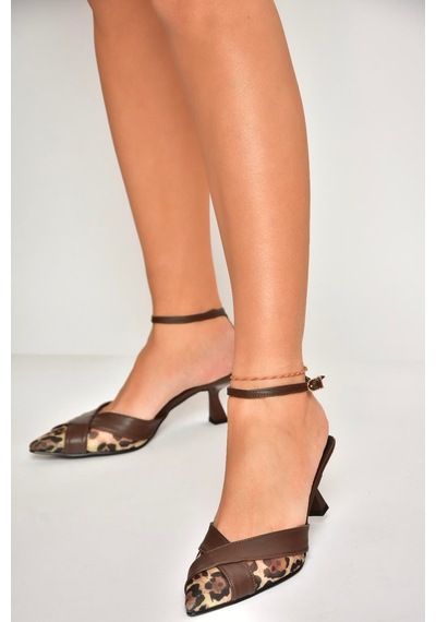 Fox Shoes U654074209 Kahverengi/leopar İnce Topuklu Kadın Ayakkabı Kahverengi