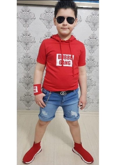 MODAVALS KAPİŞONLU SWEAT BİLEKLİK ZİNCİR AKSESUARLI 4 PARÇA ERKEK ÇOCUK KOT ŞORT KOMBİN - KIRMIZI MODAVALS KAPİŞONLU SWEAT BİLEKLİK ZİNCİR AKSESUARLI 4 PARÇA ERKEK ÇOCUK KOT ŞORT KOMBİN - KIRMIZI