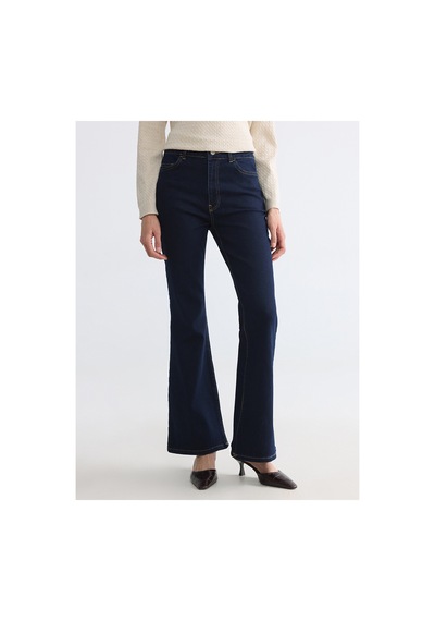 LC Waikiki Alıta Cıty Farkıyla İndigo Denim Düz İspanyol & Flare Yüksek Bel İspanyol Paça Kadın Jean İndigo - 925399781 İndigo LC Waikiki Alıta Cıty Farkıyla İndigo Denim Düz İspanyol & Flare Yüksek Bel İspanyol Paça Kadın Jean İndigo - 925399781 İndigo
