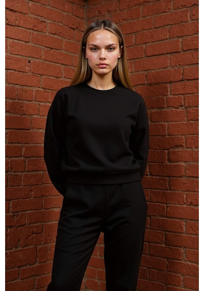 DeFacto Coool Oversize Geniş Kalıp Bisiklet Yaka Basic Düz Kalın Kumaş İçi Yumuşak Tüylü Sweatshirt D9022AXNSBK81 Siyah DeFacto Coool Oversize Geniş Kalıp Bisiklet Yaka Basic Düz Kalın Kumaş İçi Yumuşak Tüylü Sweatshirt D9022AXNSBK81 Siyah