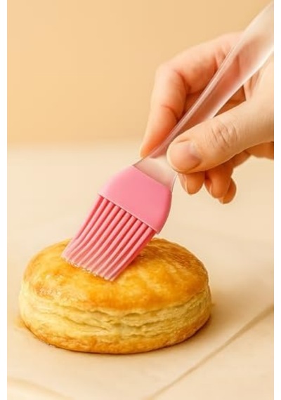 Çok Amaçlı Pasta Süsleme Seti 9 Parça 5 Duy Krema Torbası Adaptörü Spatula Silikon Fırça İle Kek Cupcake Kurabiye Dekorasyon Malzemeleri Profesyonel Pastacılık Seti Açık Bej