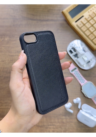 Apple iPhone 7 Uyumlu Premium Deri Dokulu Darbelere Karşı Dayanıklı Nazal Silikon Kılıf Siyah