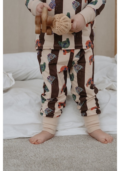 Kazak Baskılı Color Shapes Çocuk Pijama Seti Bej
