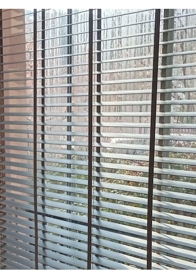 Gri Redektörlü Kurdelalı Ahşap Jaluzi Gri