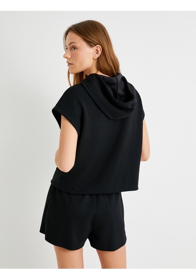 Koton Kısa Kollu Spor Sweatshirt Kapüşonlu Beli Bağlama Detaylı Kanguru Cepli Modal Kumaş Siyah 4sak10122nk Siyah Koton Kısa Kollu Spor Sweatshirt Kapüşonlu Beli Bağlama Detaylı Kanguru Cepli Modal Kumaş Siyah 4sak10122nk Siyah