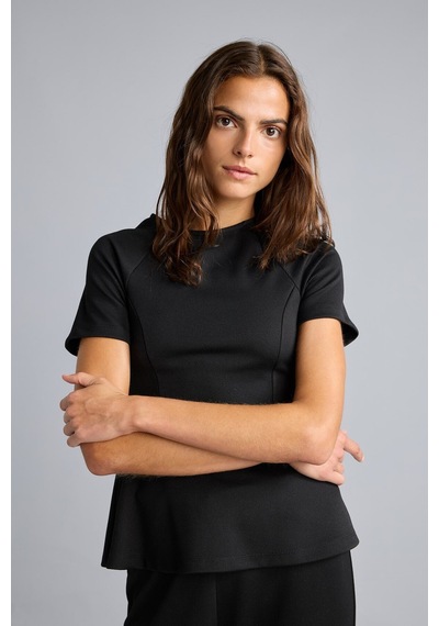 Defacto İnce Kemer Detaylı Slim Fit Bisiklet Yaka Kısa Kollu Tişört G9811ax26aubk81 Siyah-bk81