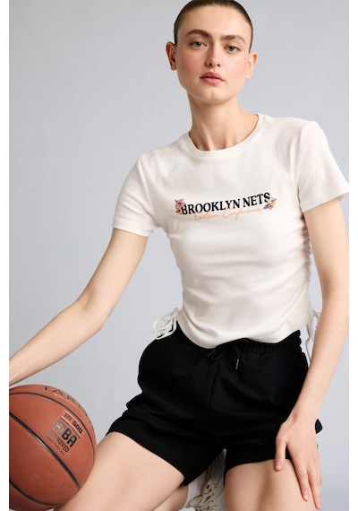 Defacto Nba Brooklyn Nets Slım Fıt Bisiklet Yaka Sporcu Ribana Kısa Kollu Tişört G9458ax26smer105 Ekru-er105