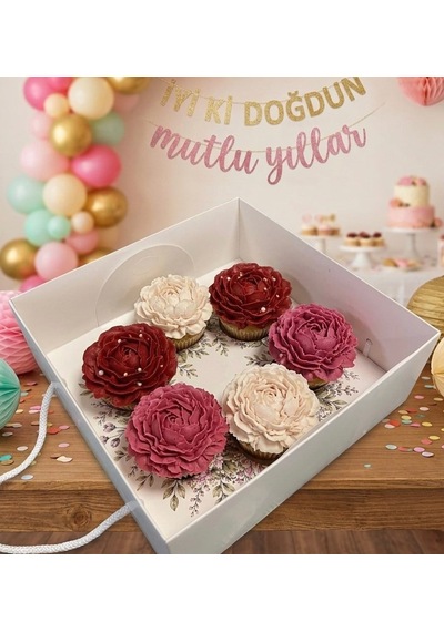 Erguvan Çelenk Desenli 6 Lı Cupcake Kutusu 25x25x10