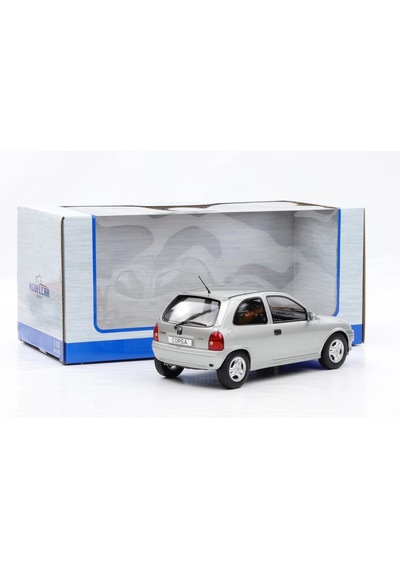 1:18 Ölçek Mcg 1993 Opel Corsa B Diecast Metal Minyatür Model Araba 25cm