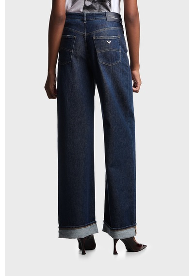 Emporio Armani Pamuklu Relaxed Fit Geniş Paça Vintage Görünümlü Jeans Kadın Kot Pantolon Ew000737 Af17033 Mb001 Lacivert Emporio Armani Pamuklu Relaxed Fit Geniş Paça Vintage Görünümlü Jeans Kadın Kot Pantolon Ew000737 Af17033 Mb001 Lacivert