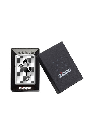 Zippo Çakmak 205-106287 Black Horse With Background