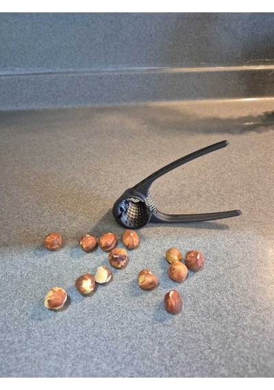 Döküm Fındık Kıracağı 11 Cm Ergonomik Tasarım Döküm Siyah