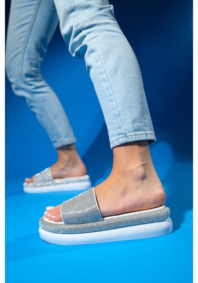 Luvishoes Oeste Beyaz Taşlı Tek Bantlı Kalın Tabanlı Kadın Terlik Beyaz