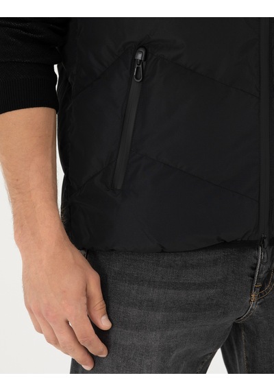Pierre Cardin Erkek Siyah Mont Yelek 50273116-Vr046 Siyah