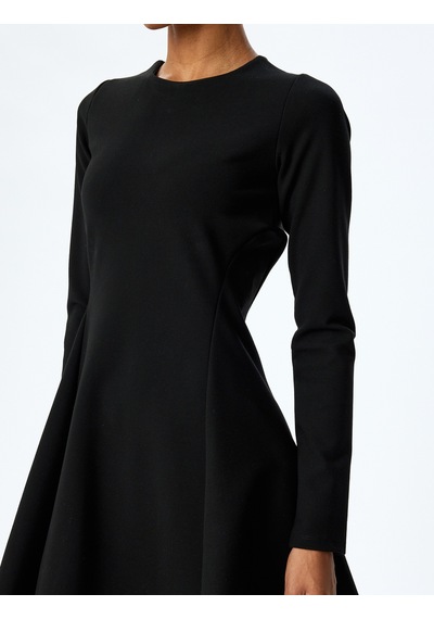 Koton Krep Kumaş Bisiklet Yaka Uzun Kollu Slim Fit Çan Etek Mini Elbise Siyah 5wak80386ek Siyah Koton Krep Kumaş Bisiklet Yaka Uzun Kollu Slim Fit Çan Etek Mini Elbise Siyah 5wak80386ek Siyah