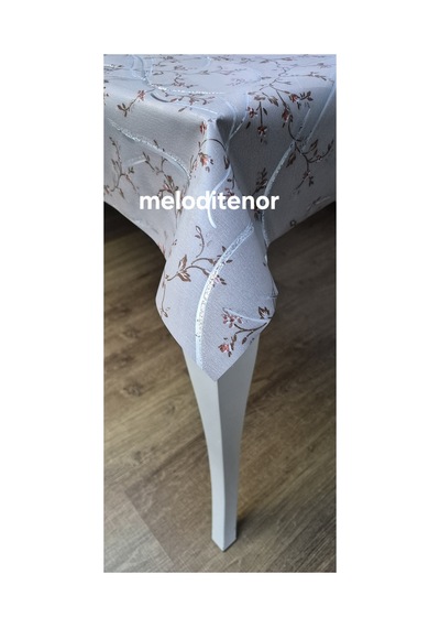Gümüş Simli Parlak Yanardönerl Su Dalgası Çizgilii Üç Boyutlu 3d Bordo Küçük Çiçek Desen Kumaş Astarlı Lüks Pvc Muşamba Masa Örtüsü Bej Gümüş Simli Parlak Yanardönerl Su Dalgası Çizgilii Üç Boyutlu 3d Bordo Küçük Çiçek Desen Kumaş Astarlı Lüks Pvc Muşamba Masa Örtüsü Bej