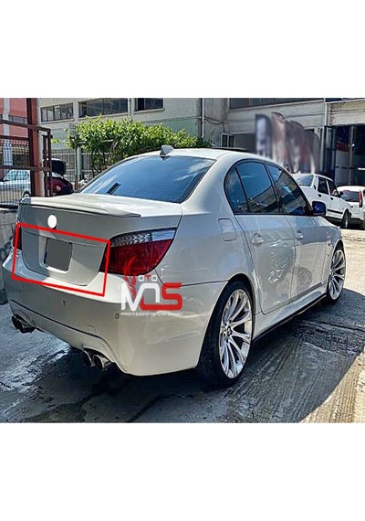 Bmw E60 M5 Uyumlu Kare Plakalık Arka Fiberglass Boyasız
