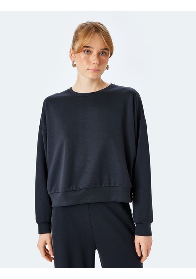 Koton Modal Kumaş Bisiklet Yaka Uzun Kollu Basic Sweatshirt Siyah 5sak10112ek Siyah