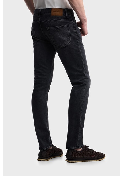 Emporio Armani Pamuklu Slim Fit Düşük Bel Jeans Erkek Kot Pantolon Em000121 Af29286 M8001 Gri Emporio Armani Pamuklu Slim Fit Düşük Bel Jeans Erkek Kot Pantolon Em000121 Af29286 M8001 Gri