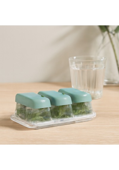 Mini Kapaklı Plastik Küp3'lü Buzluk Silikon Taban