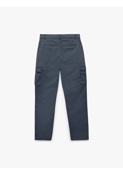 Koton Pamuklu Kapaklı Cep Detaylı Gabardin Kargo Pantolon Mavi 6skb40090tw
