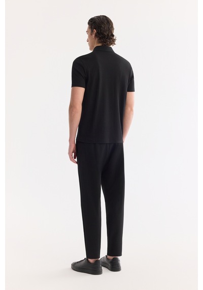 Avva Erkek Siyah Kıvrılmaz Polo Yaka Fermuarlı %100 Pamuk Regular Fit T-shirt A61y1038