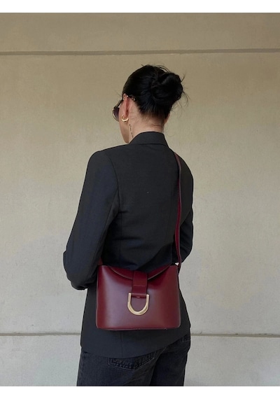 Glemix Amy Bordo Cilt Toka Aksesuarlı Kutu Formlu Kadın Omuz Çantası Bordo
