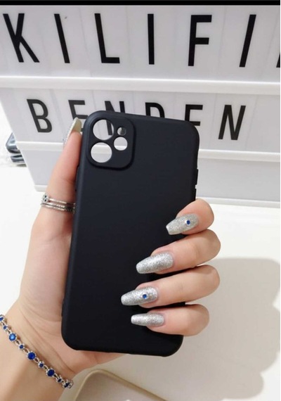 Apple Uyumlu iPhone 11 Silikon Kılıf Modeli Siyah