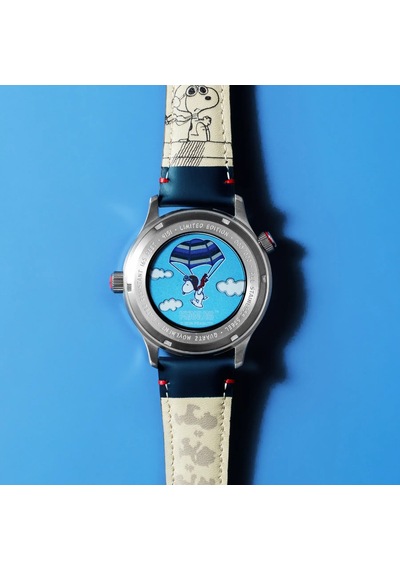 Avı-8 Hawker Hurricane Av-4151-02 Mckellar Dual Time Peanuts Snoopy Flying Ace Limited Edition Erkek Gri