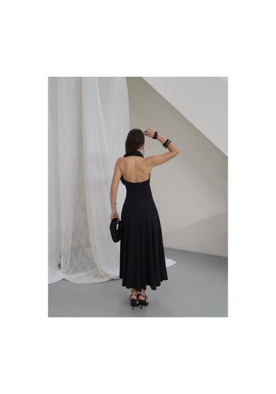 Paw Garage Kadın Elena Boyun Geçme Detaylı Dalgıç Kumaş Akışkan Maxi Elbise M Siyah Pwgk1472