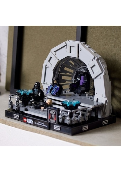 LEGO Star Wars 75352 Emperor S Throne Room Dioraması 807 Parça