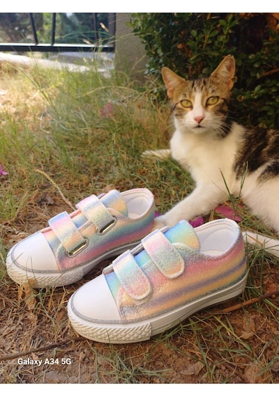 Scarpe Magiche Gökkuşağı Renkli Kız Çocuğu Sneaker Ayakkabısı 31-35 Numara Arası Işıksızdır Çok Renkli Scarpe Magiche Gökkuşağı Renkli Kız Çocuğu Sneaker Ayakkabısı 31-35 Numara Arası Işıksızdır Çok Renkli