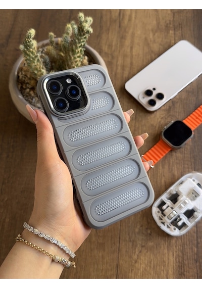 Apple iPhone 15 Pro Max Uyumlu Darbelere Hava Filtreli Yüksek Kamera Korumalı Şık West Silikon Kılıfı Gri
