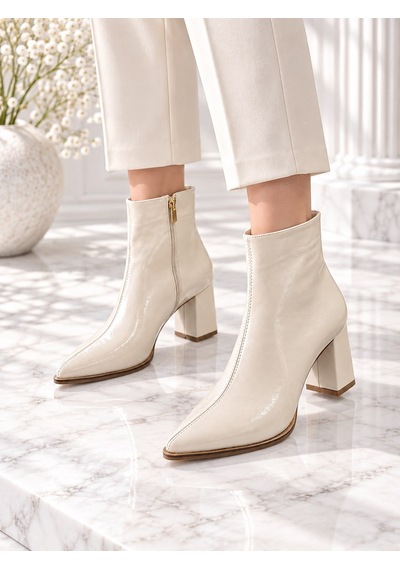 Dabab Shoes Yona Kadın Bej Kırışık Rugan Sivri Burun Ön Dikiş Detaylı Fermuarlı İçi Sıcak Astarlı 7 Cm Kalın Topuklu Bot Bootie Bej Rugan Dabab Shoes Yona Kadın Bej Kırışık Rugan Sivri Burun Ön Dikiş Detaylı Fermuarlı İçi Sıcak Astarlı 7 Cm Kalın Topuklu Bot Bootie Bej Rugan