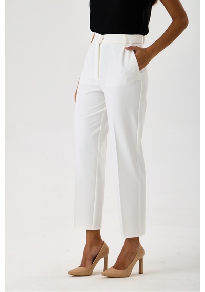 Velnara Moda Kırık Beyaz Klasik Kadın Takım Elbise -tek Düğme Ceket & Dar Paça Pantolon Beyaz - 918605984 Beyaz Velnara Moda Kırık Beyaz Klasik Kadın Takım Elbise -tek Düğme Ceket & Dar Paça Pantolon Beyaz - 918605984 Beyaz